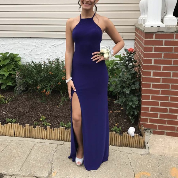 Long gown - Picture 3 of 6